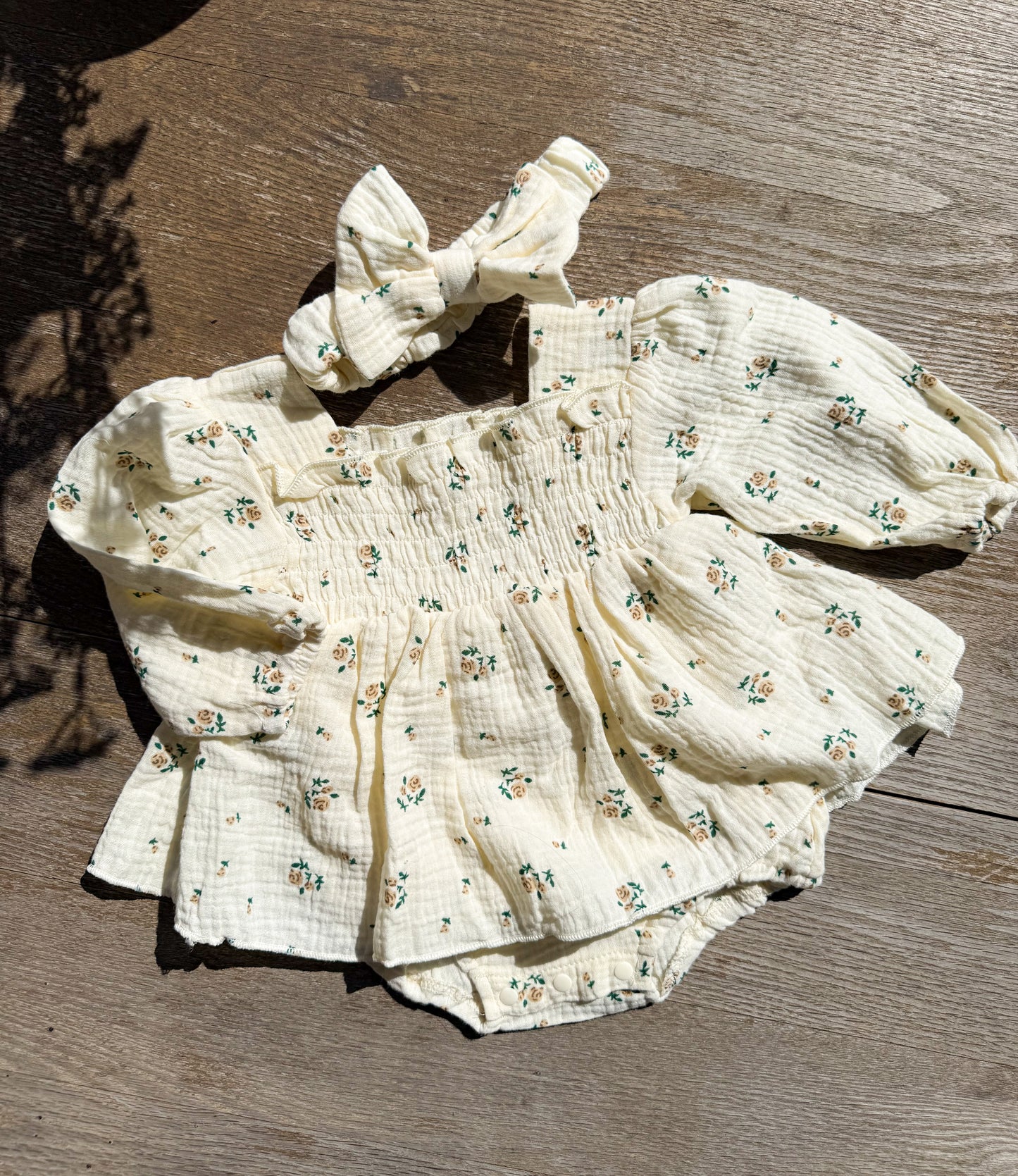 Floral long sleeve romper - cream