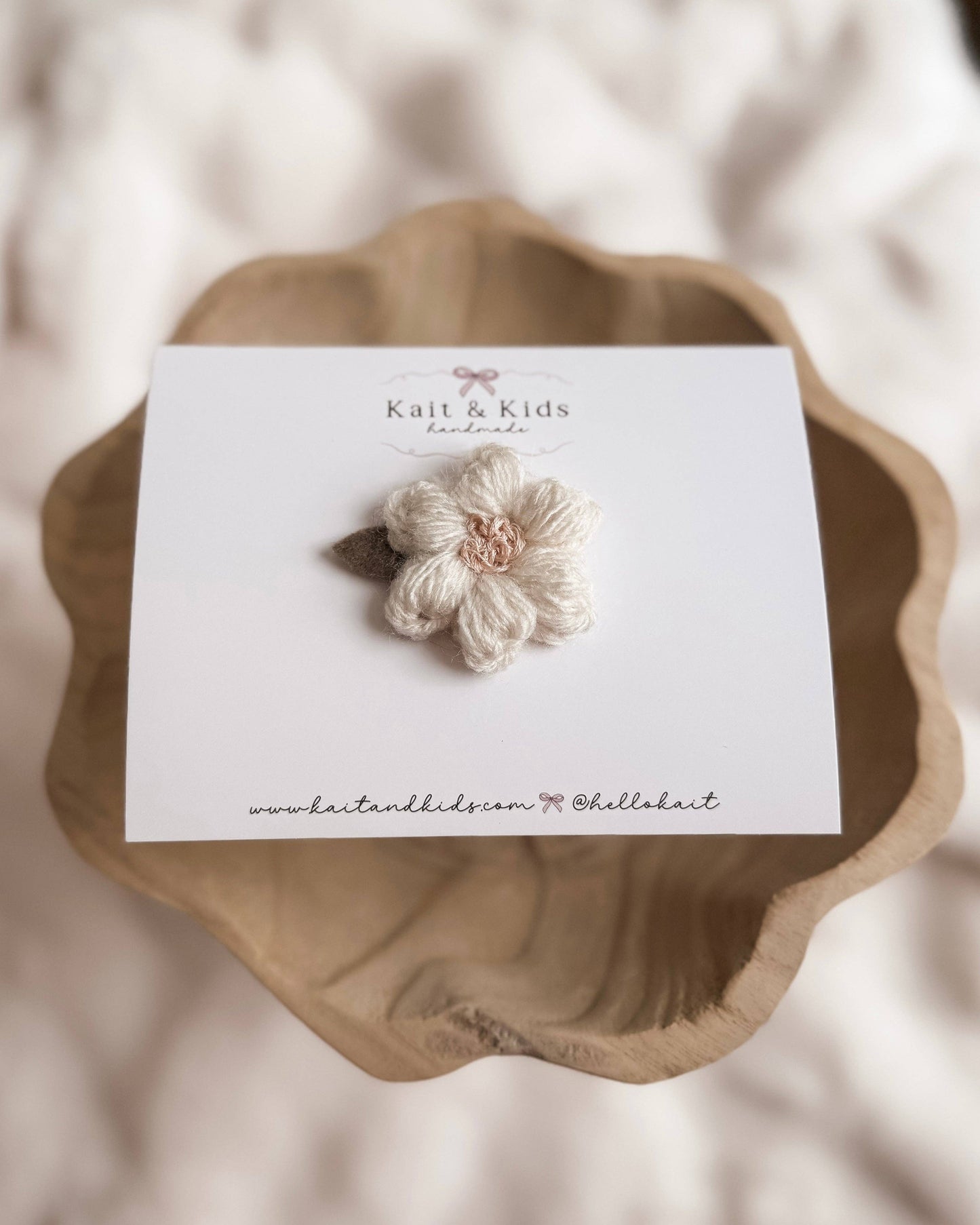 Crochet flower ♡ headband or clip