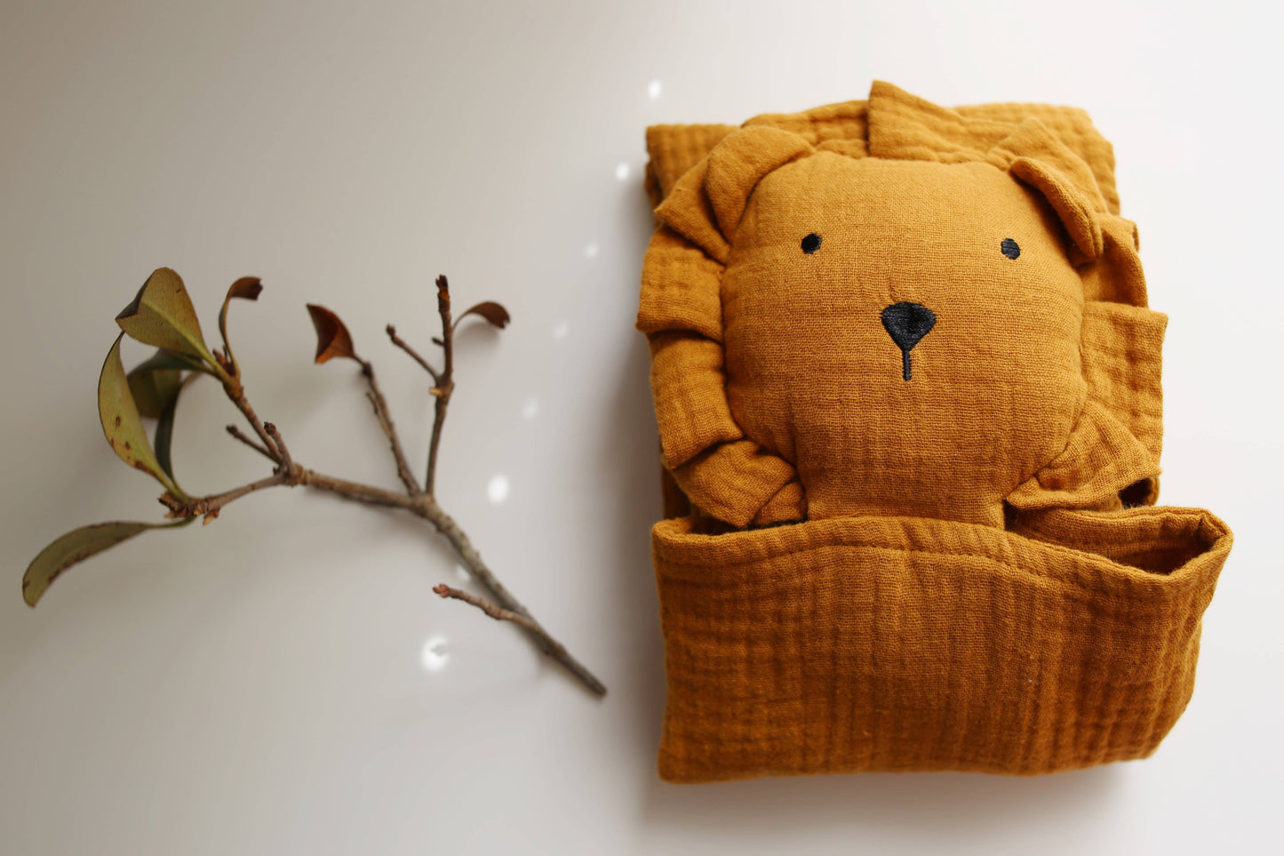 Toffee Lion Organic Cotton Muslin Lovey Blanket