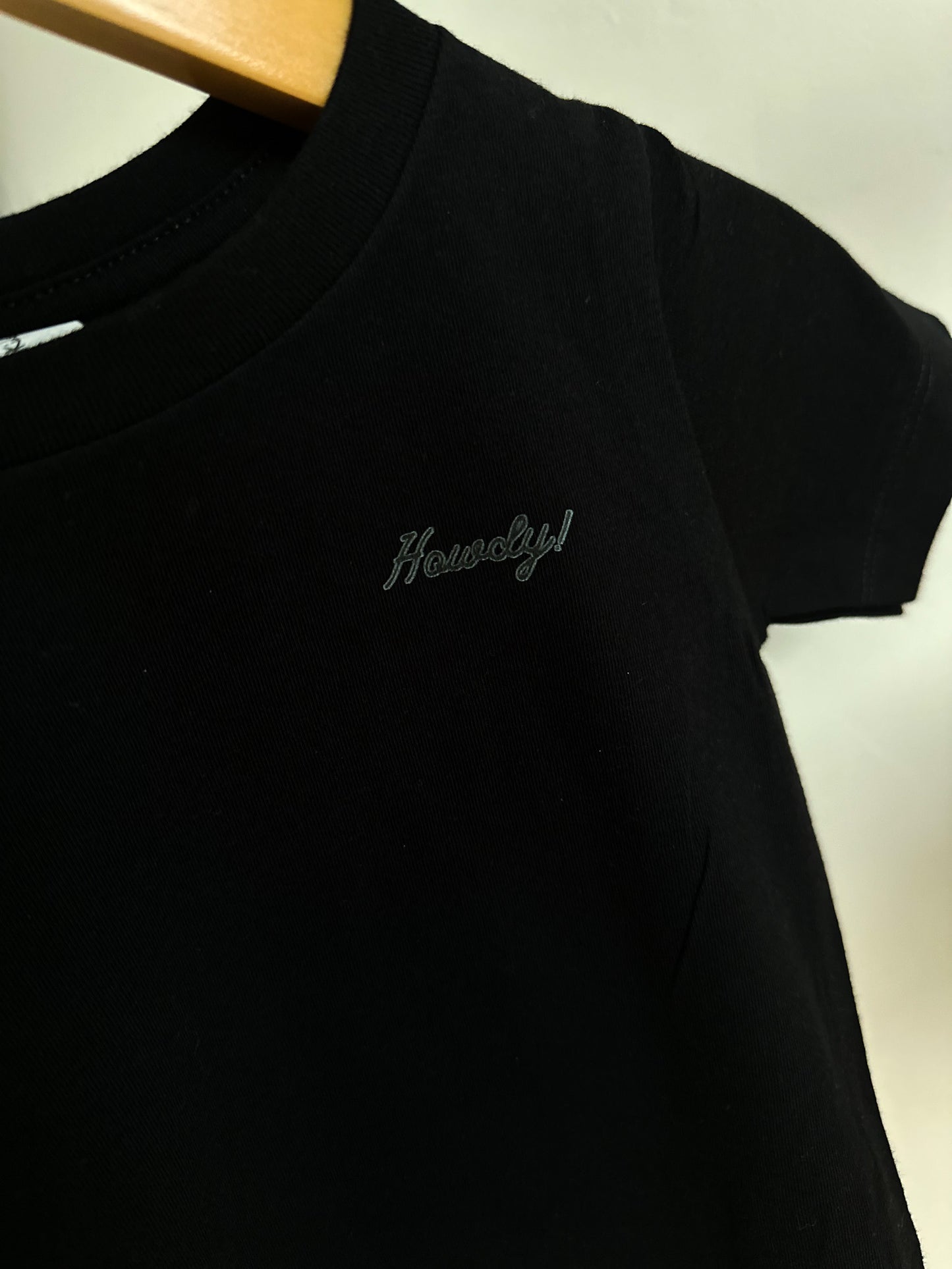 Howdy Tee - Vintage Black