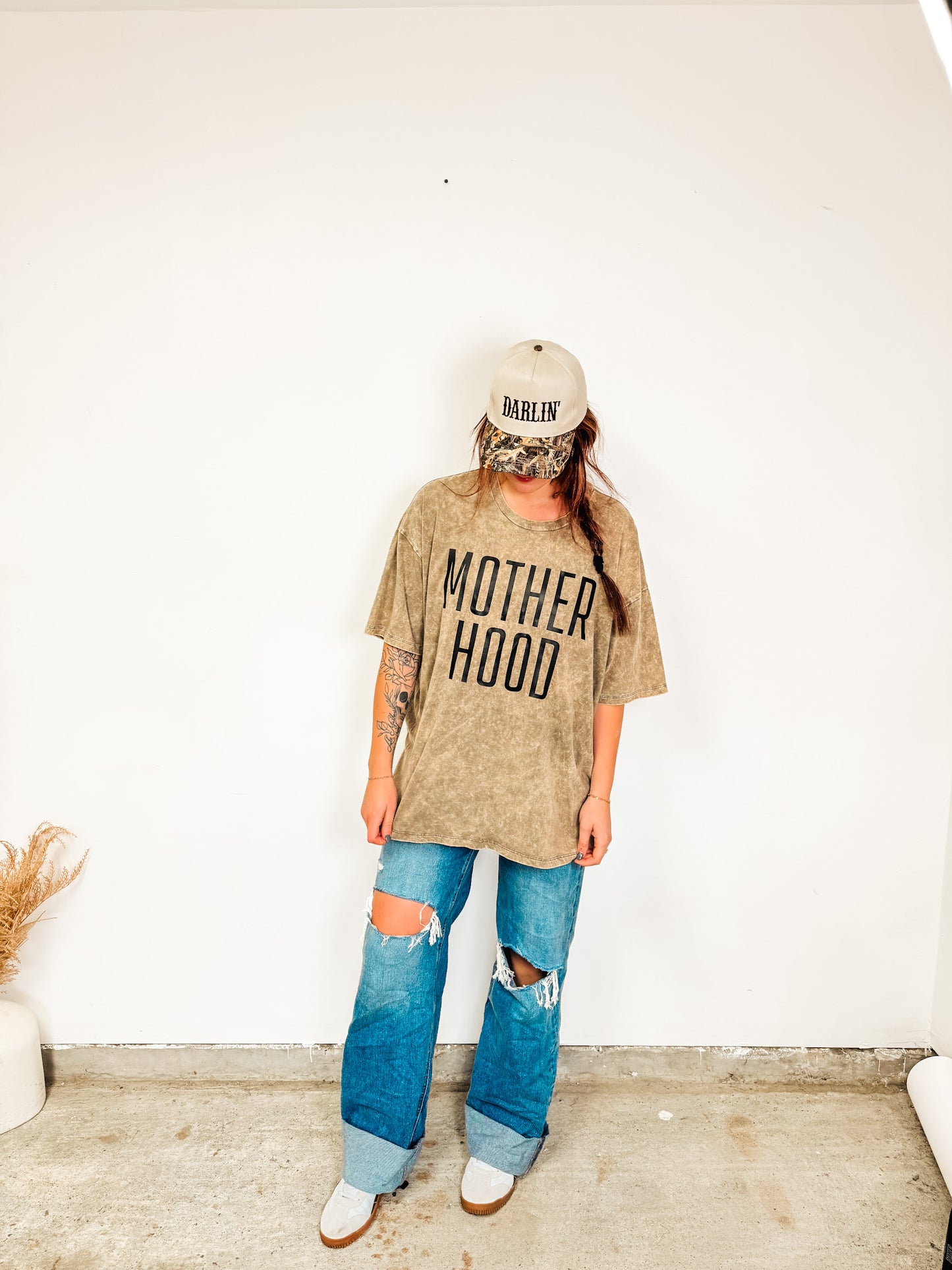 MOTHERHOOD Oversized Tee - Cowboy Brown