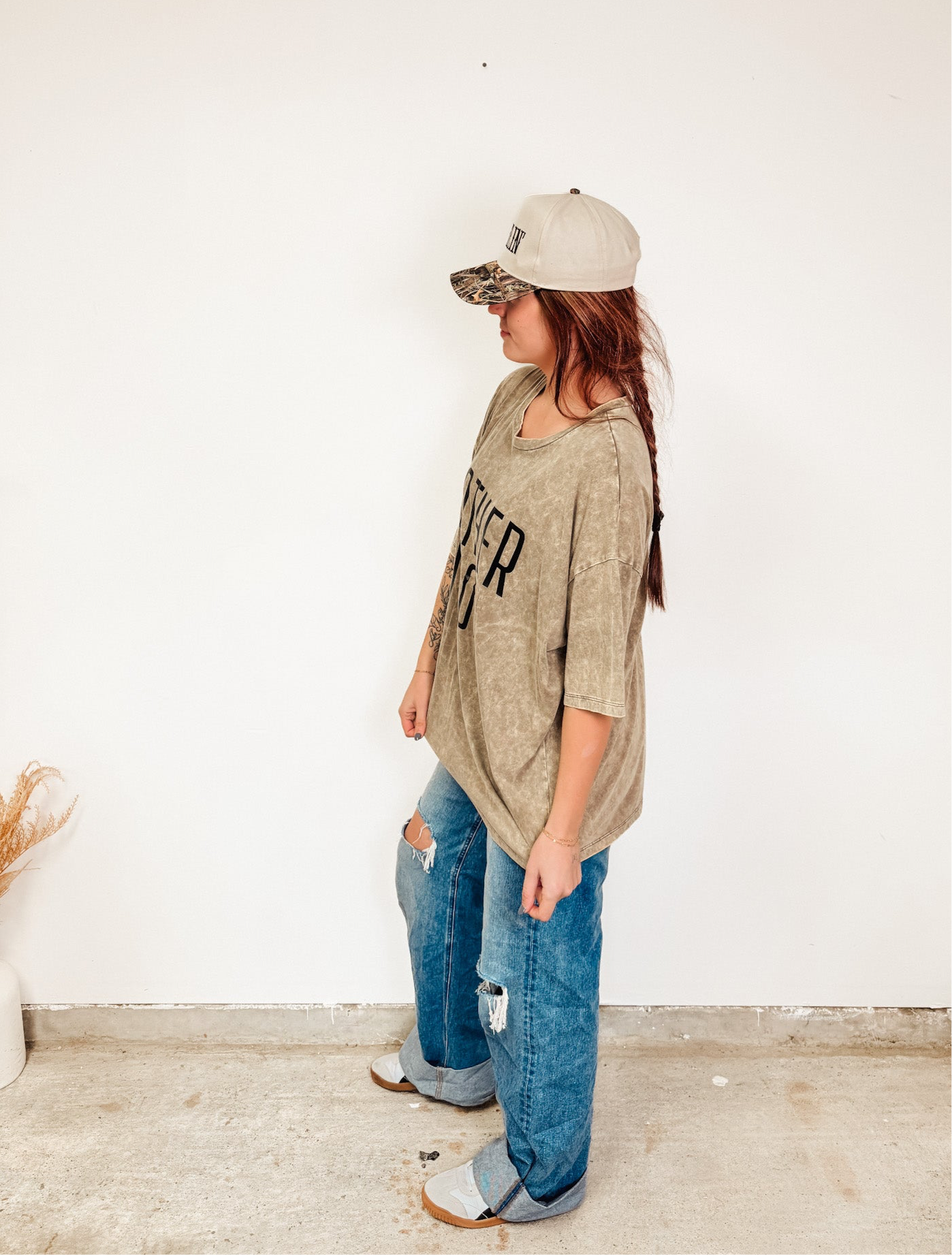 MOTHERHOOD Oversized Tee - Cowboy Brown